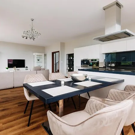 Lejlighed Unique Penthouse With Terrace And Exceptional View *