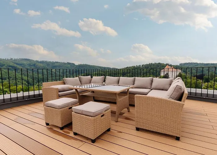 Unique Penthouse With Terrace And Exceptional View كارلوفي فاري